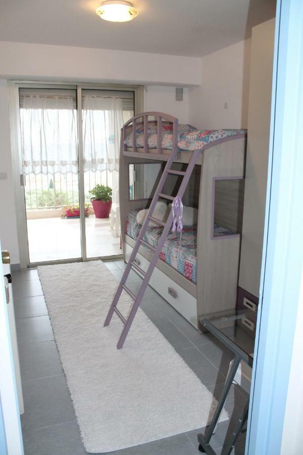 Appartement Les Miradors à Menton Extérieur photo